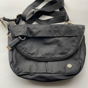 Lululemon Festival Bag